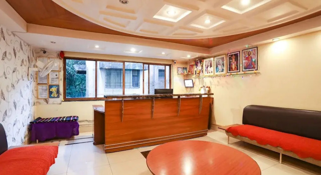Hotel De Rajnigandha