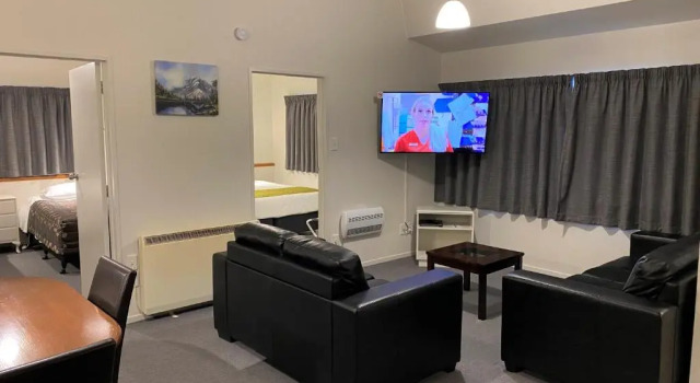 Апартаменты с 2 комнатами Townsman Motor Lodge