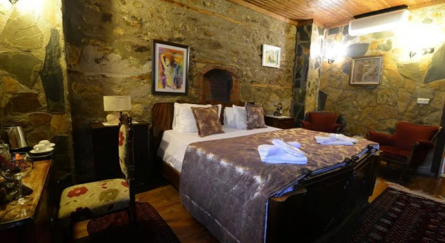 Hotel Yorgo Seferis
