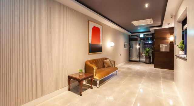 Brown Dot Hotel Hadan