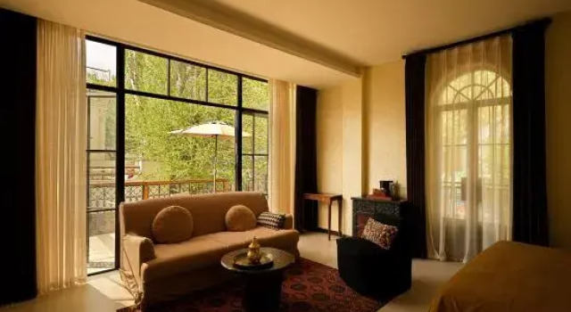 Люкс Premium Faman ▪ Tina Riad Courtyard-Style Hotel (Yining Liuxing Street)