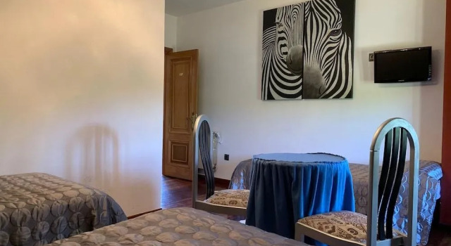 Posada La Roblera, Buchen Sie Hotel Hotels in Kantabrien mit Parkplatz, Parkplätze