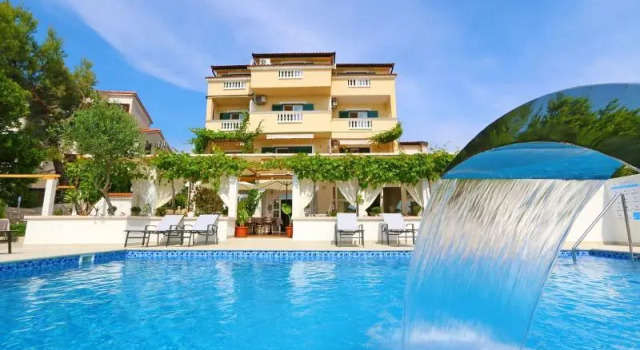 Pansion Comfort Bok, Book Bed and Breakfast Novalja Zadar County
