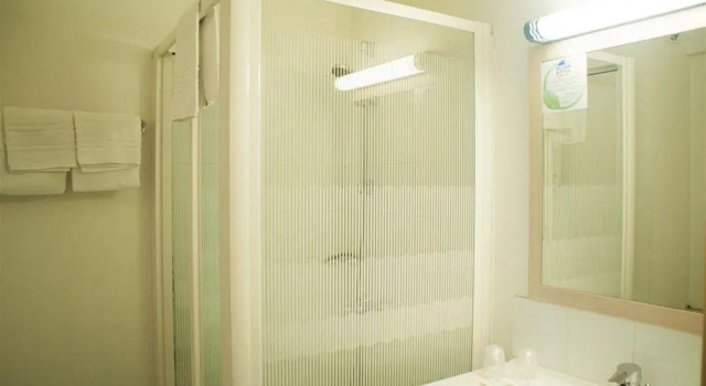 Standard chambre Hôtel First Rodez