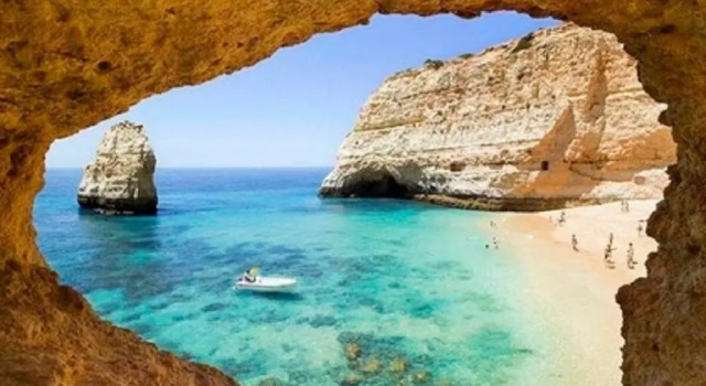 Апартаменты WOW Relax+Terrace+3 minutes to Beach+10 min City