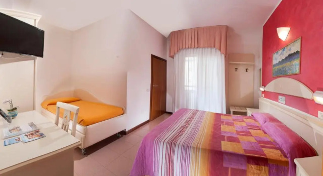 Двухместный номер Standard с частичным видом на море Hotel Napoleon