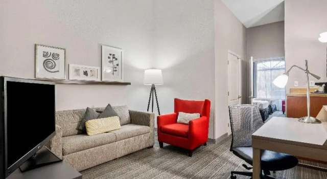 Четырёхместный люкс c 1 комнатой Country Inn & Suites by Radisson, Port Canaveral, FL