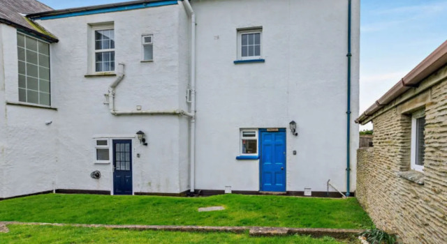 House Mailscot San Giovanni D'Asso, Book Hotel Hoteller i Woolacombe med parkering, nær Rockham Beach, Parkering