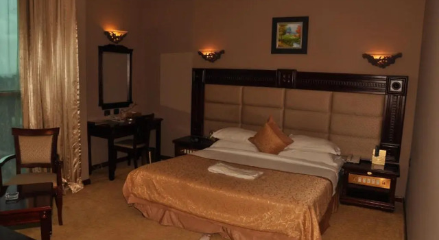 Двухместный номер Deluxe Friendship International Hotel