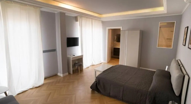 Полулюкс с балконом Room 56