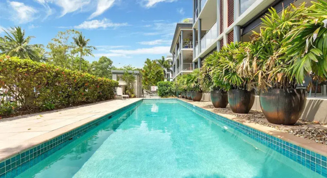 Peponi 4 - Beachfront Apartment