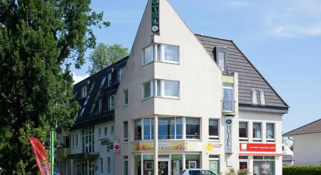 Hotel Jahnke, Забронировать Отель Нойбранденбург Мекленбургское поозёрье, рядом с Reitbahnsee