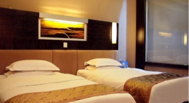 Sihai Grand Hotel, Buchen Sie Hotel Anshan Liaoning