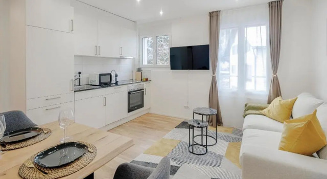 Люкс Deluxe VISIMO Apartments St Georgen-Strasse St Gallen - Design City Nature