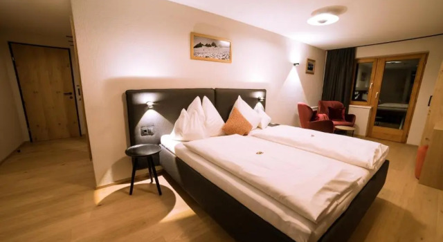 Двухместный номер Standard с балконом Hotel Bradabella - Montafon