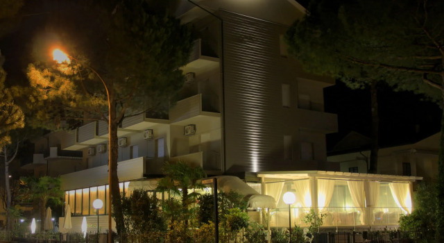 Hotel Loretta & Dependance, Забронировать Отель Отели Червия с питанием, Пансион