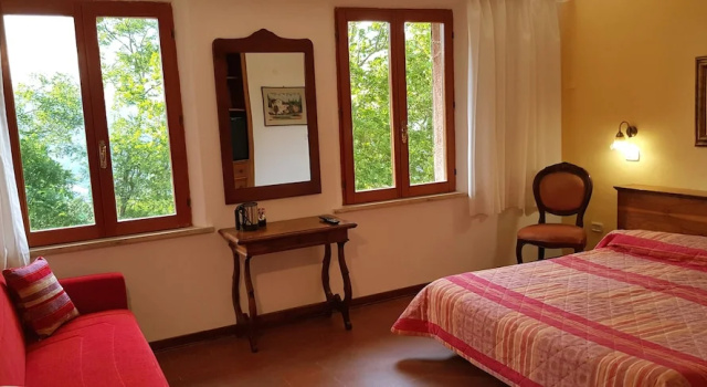 Трёхместный номер Standard c 1 комнатой Hotel Rifugio Prategiano
