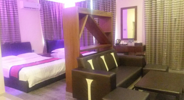 Люкс Tomato Hotel