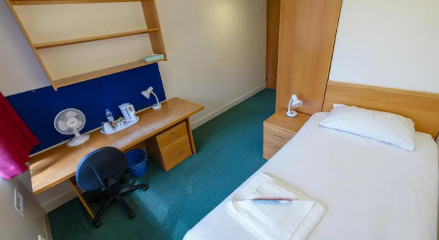 Двухместный номер Standard с красивым видом из окна Beit Hall - Campus Accommodation
