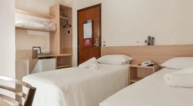 Двухместный номер Standard Hotel Dois H
