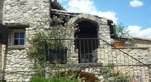 Номер Standard Château dArpaillargues - TERITORIA