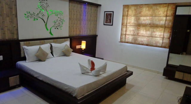 10 blossoms Hospitality Services, Rezerwuj Hotel Hotele w Gujarat ze śniadaniem, Śniadanie