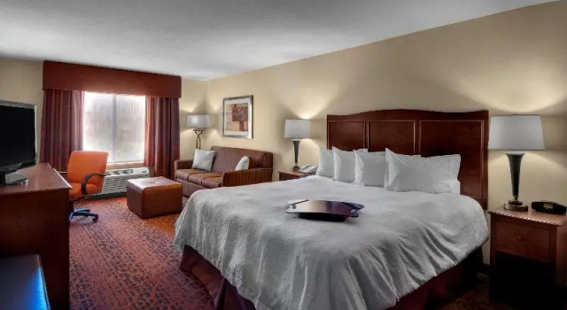 Студия Hampton Inn Provo