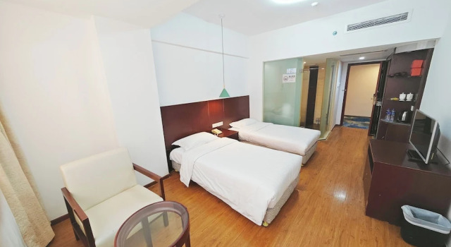 Двухместный номер Standard Shenzhen Xinghua Hotel