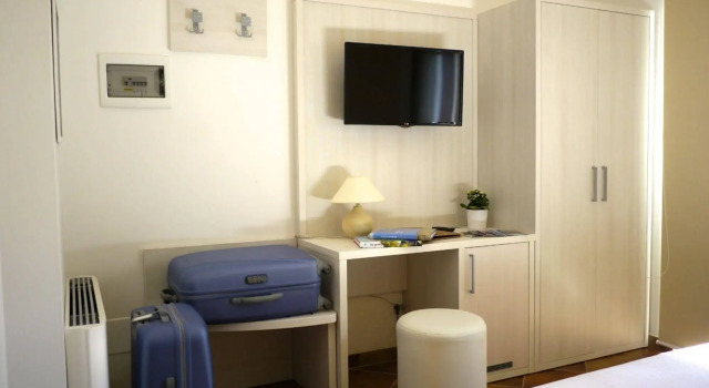 Tenute D'Onghia, Buchen Sie Hotel Hotels in Metropolitanstadt Bari mit Parkplatz, Parkplätze