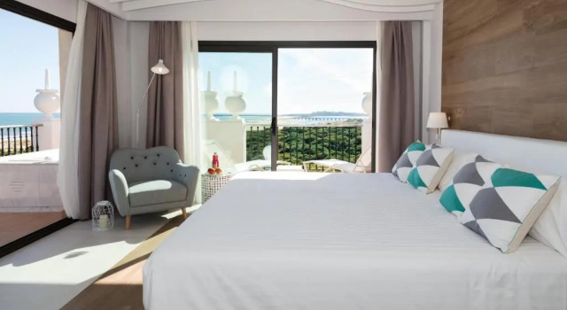 Двухместный номер Deluxe TUI Blue Isla Cristina Palace