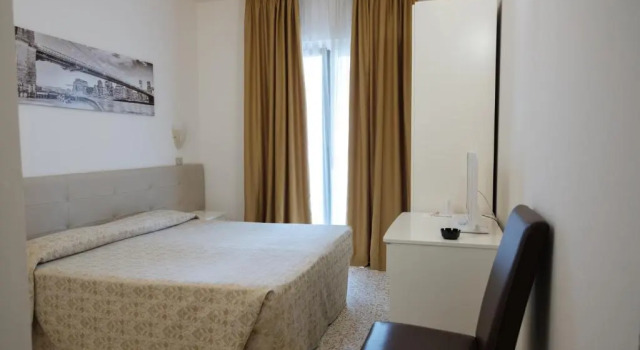 Двухместный номер Standard с частичным видом на море Hotel Alexander
