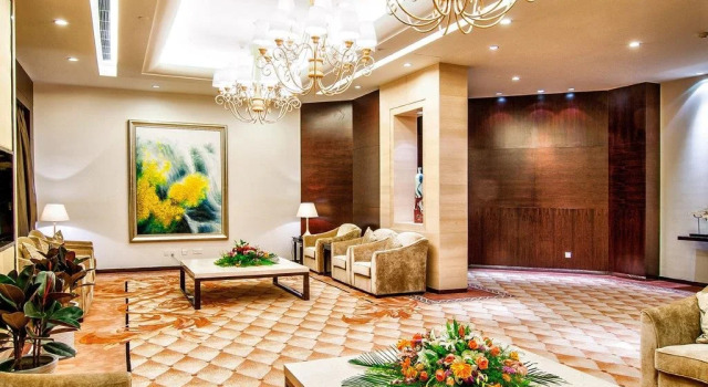 Regalia Hotel, Buchen Sie Hotel SPA-Hotels in Hanzhong, SPA
