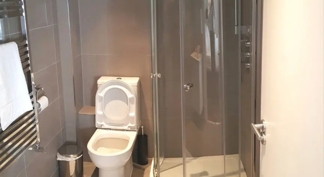 Апартаменты с 2 комнатами The Glasshouse Apartments