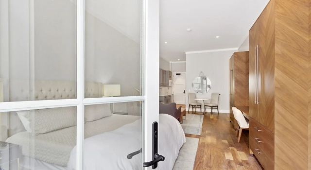 Люкс Luxury Hotel Suites at Vanderbilt