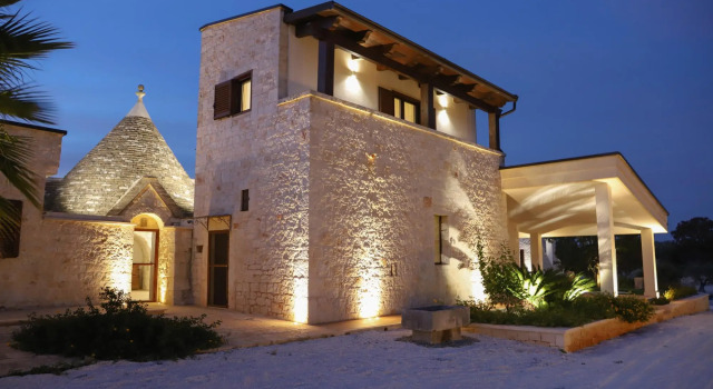 TD Trulli Saveni Trulli with Pool Near the Centre, Забронировать Дом для отпуска Отели Кастеллана-Гротте с бассейном, Бассейн