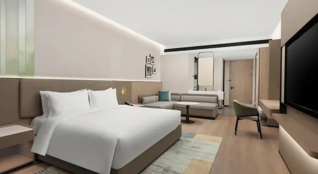 Двухместный номер Premium с видом на город Holiday Inn & Suites Shanghai Changfeng by IHG