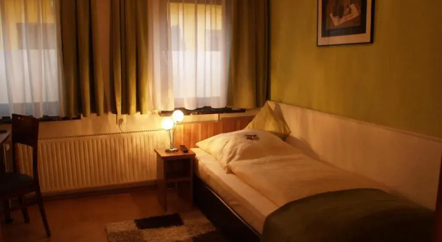 Одноместный номер Standard Hotel Smart-Inn