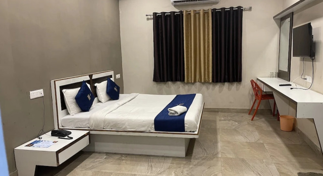 Номер Superior Edge Hotel Raipur