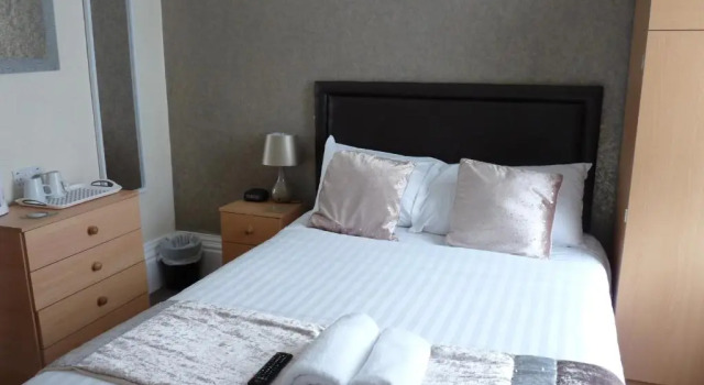 Одноместный номер Standard Hilbre Hotel