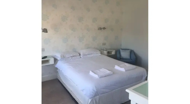 The Limes Bar and Hotel, Забронировать Отель Отели Англии 3 звезды, 3*