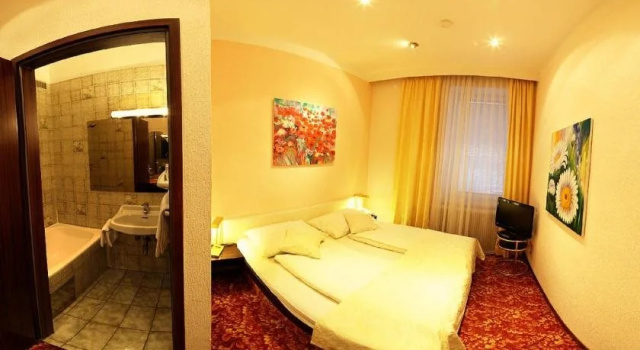 Kerschbaumer, Rezervați Hotel Sankt Valentin 