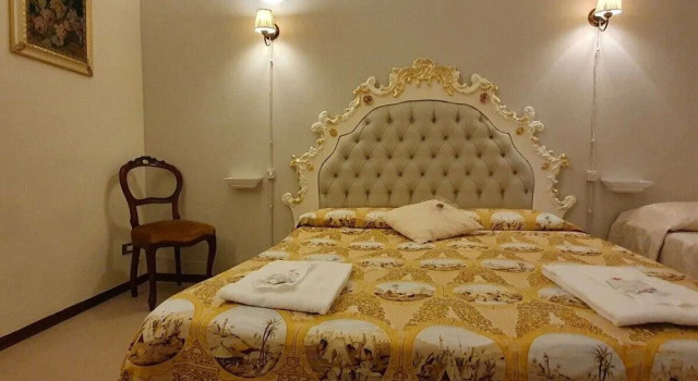 HOTEL RINASCIMENTO, Забронировать Отель Монтекатини-Терме Тоскана, рядом с Montecatini Train Station