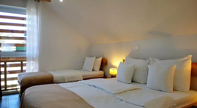 Апартаменты Мансарда с 2 комнатами PR`FIK Apartments