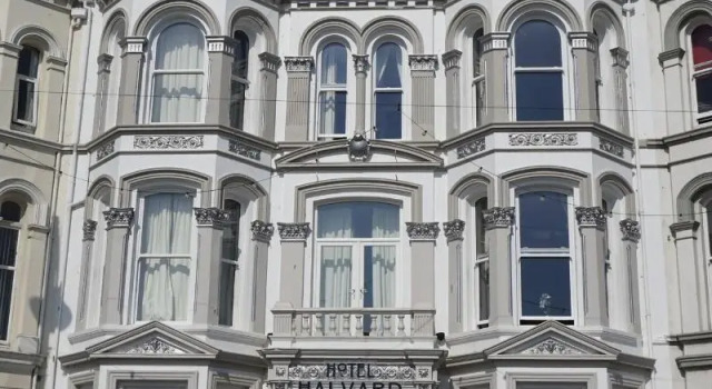 Halvard Hotel