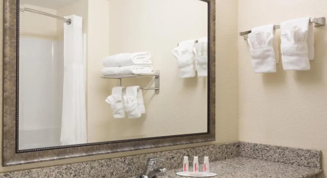 Номер Standard Ramada by Wyndham Panama City