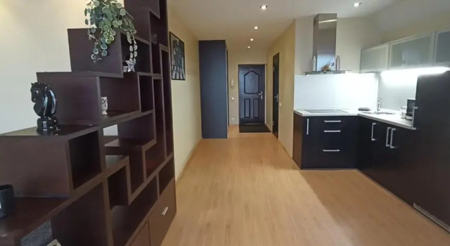 Specious Studio Apartment near of Town Center and Park, up to 4guests, Забронировать Апартаменты/квартира Видземское предместье Рига, рядом с Железнодорожная станция Земитани