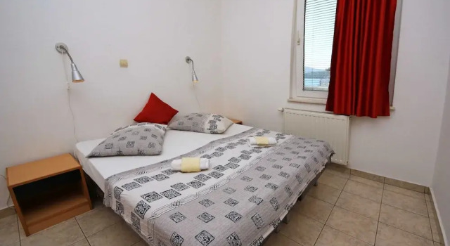 Apartments & Rooms Villa Petra