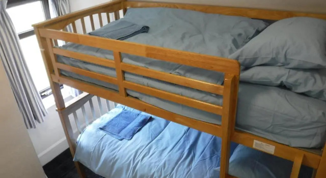 Кровать в общем номере Torrin Bunkhouse