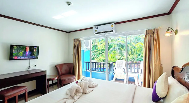 Номер Deluxe с балконом Aonang Silver Orchid Resort