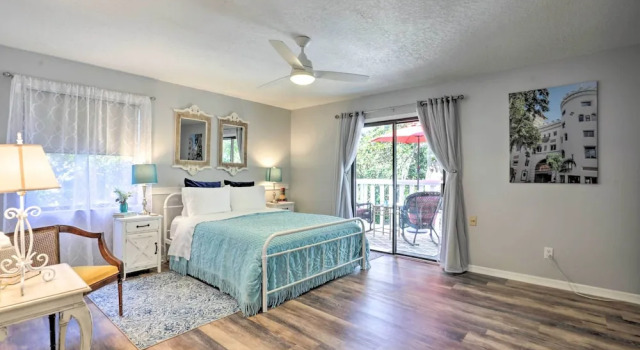 'An Acre Paradise' Home w/ Hot Tub in St Augustine